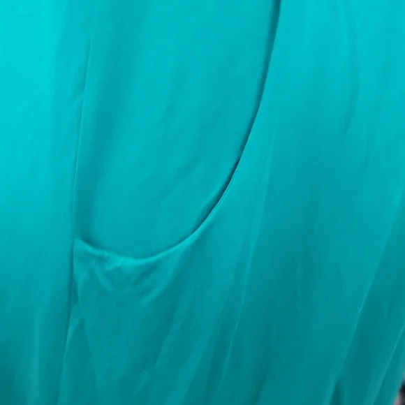 Half moon -Teal Cover Up -Large - Picture 4 of 4